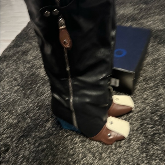 Color block boots - Picture 6 of 8